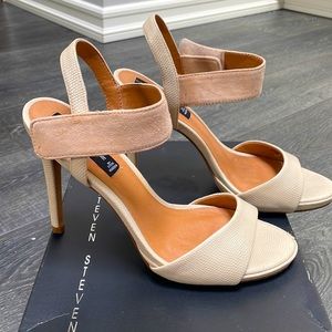 STEVEN by Steve Madden Ripleigh heels